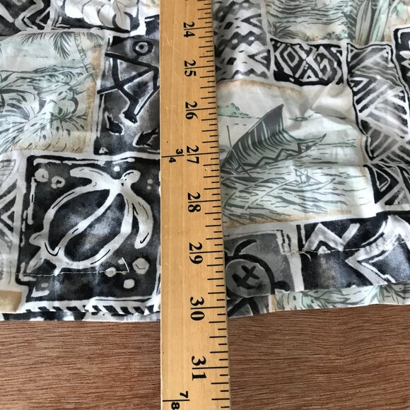 Bishop Street Hawaiian Shirt Men 2XL Gray Geometric Tribal Button Up Pocket - Picture 6 of 11